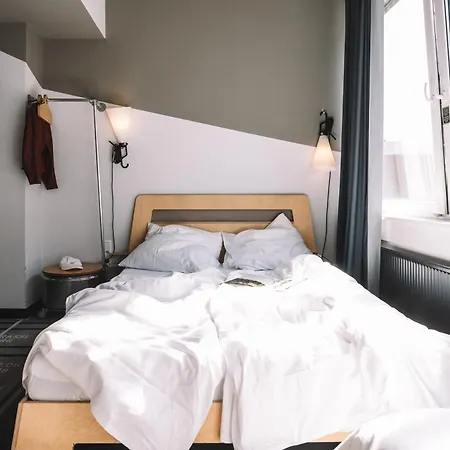 Superbude Hotel Hostel St. Georg-2