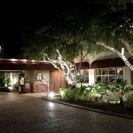 Best Western Naples Inn & Suites-2