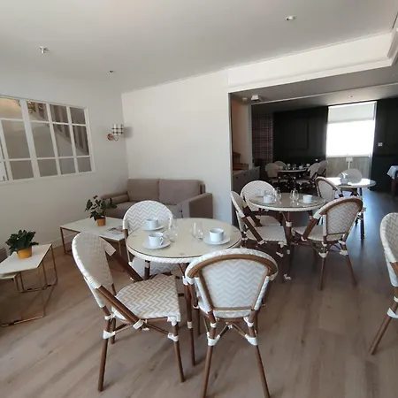 Hotel Anne De Bretagne Blois-3