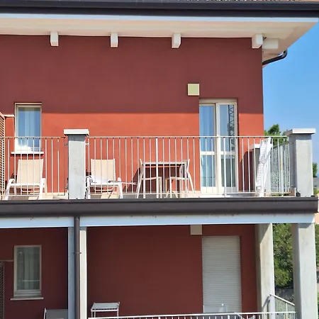 Vialeromadodici Rooms & Apartments-3