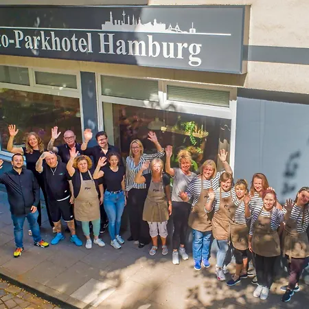 Auto-Parkhotel Hamburg St Pauli-3