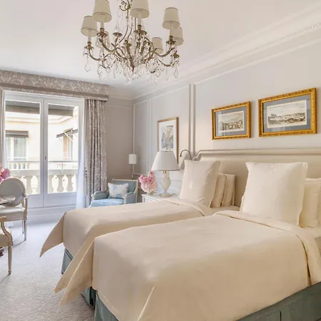 Four Seasons Hotel George V Paris-3