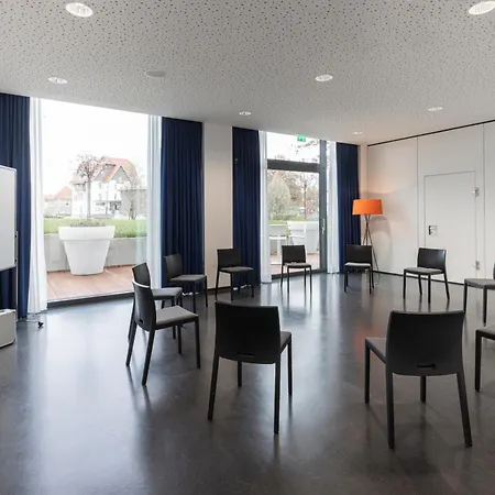 Hotel am Remspark-2
