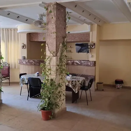 Canary Hotel-2