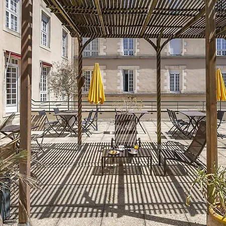 Best Western Poitiers Centre Le Grand Hôtel-3