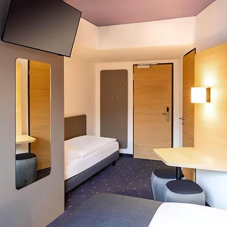 B&B Hotel Karlsruhe-3