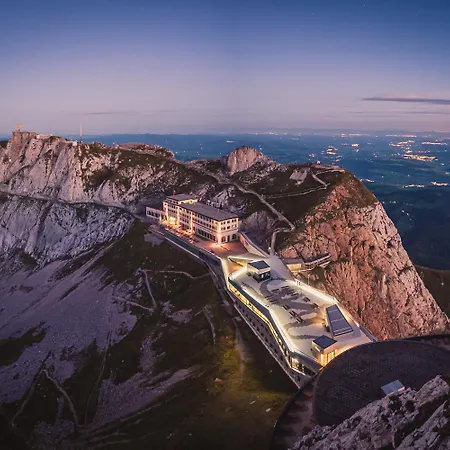 Hotel Pilatus-Kulm-3
