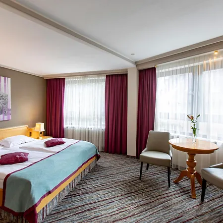 Hotel Pelikan-2