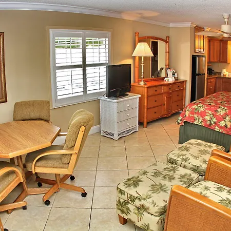 Gulfcoast Inn Naples-2