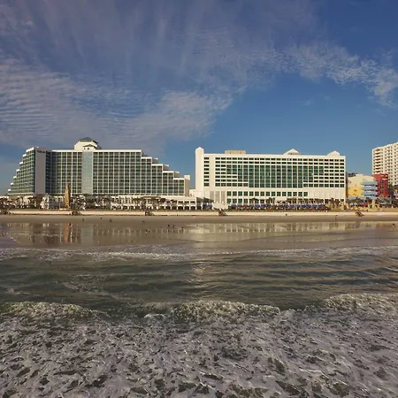 Hilton Daytona Beach Resort (Adults Only)-3