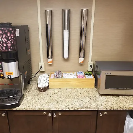 Comfort Inn The Pointe-2