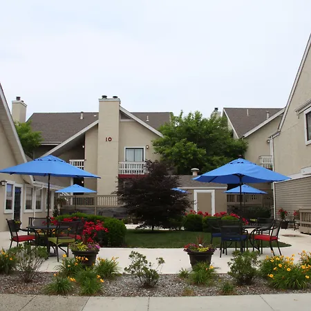 New Haven Village Suites-3