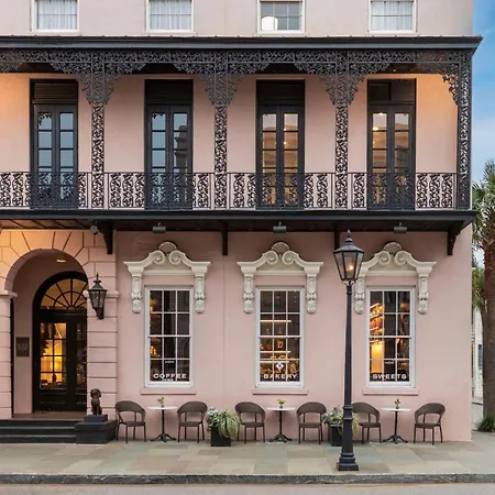 Mills House Charleston, Curio Collection By Hilton-2