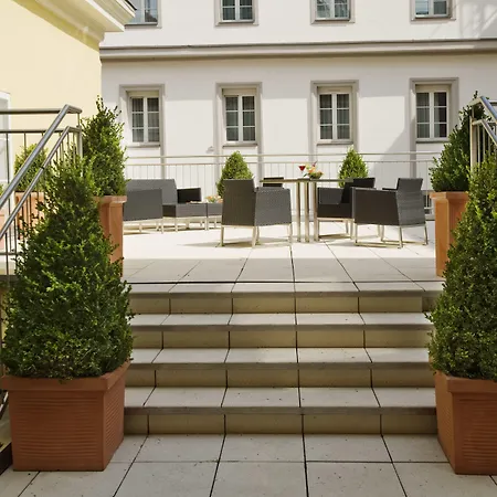 Hotel Sandwirth-2
