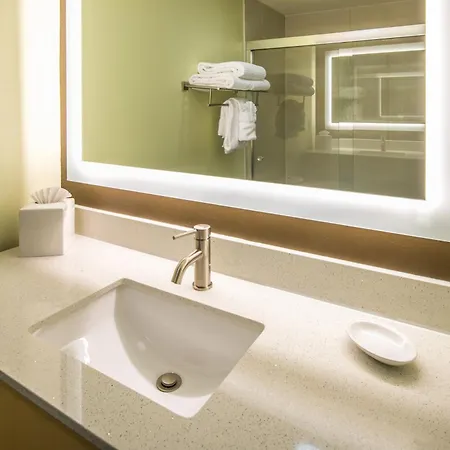 Red Lion Inn And Suites Everett-3