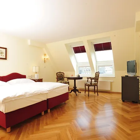 Hotel Regina-2