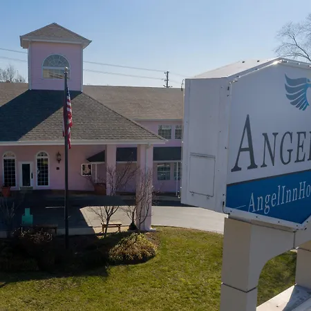 Angel Inn - Central-2