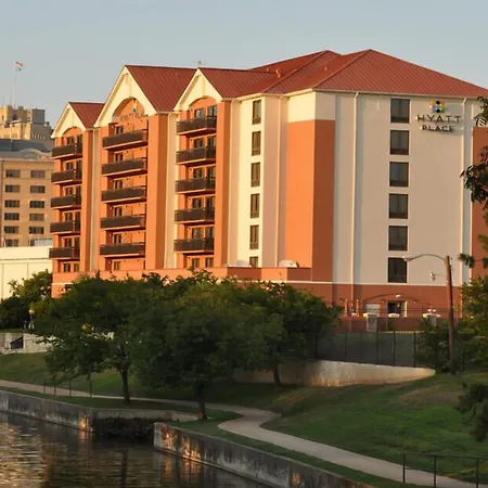 Hyatt Place San Antonio Riverwalk-3