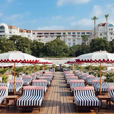 Hotel Barriere Le Majestic Cannes-3