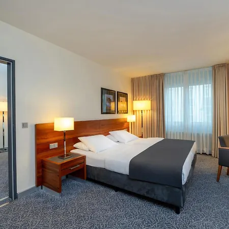 Maritim Hotel München-2