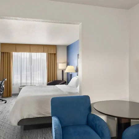 Holiday Inn Express & Suites New Buffalo, Mi By Ihg-3