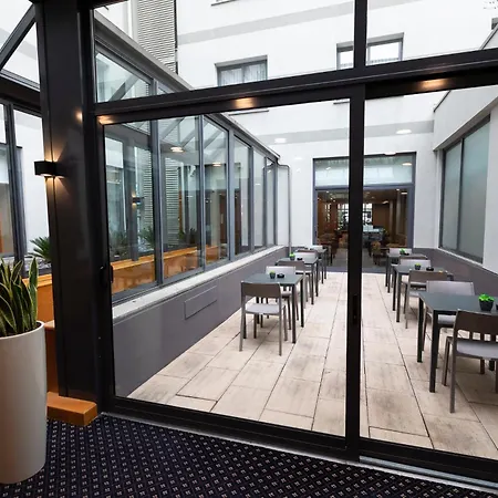 City Life Hotel Poliziano, By R Collection Hotels-3