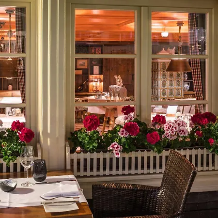 Parkhotel Adler-3