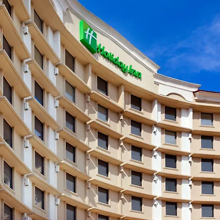 Holiday Inn Express Dallas Market Center By Ihg-2