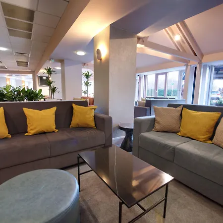 Waterloo Hub Hotel And Suites-3