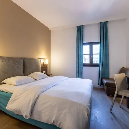 Trip Inn Eden Antwerpen-3