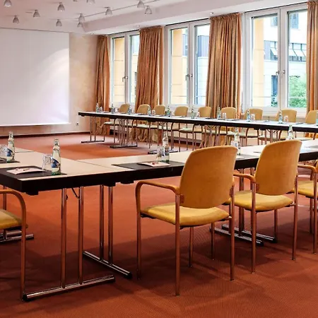 Hotel Elbflorenz Dresden-3