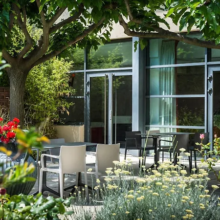 Avignon Grand Hotel-3