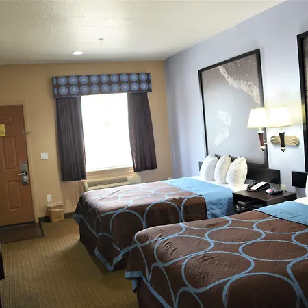 Super 8 By Wyndham Galveston-3