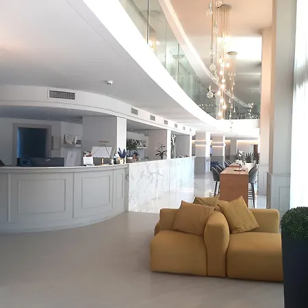Phi Hotel Cavalieri-3