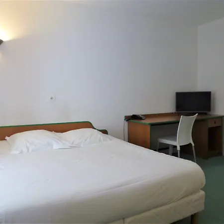 Hôtel et Résidence Les Lauréades Clermont-Ferrand Centre Jaude-3