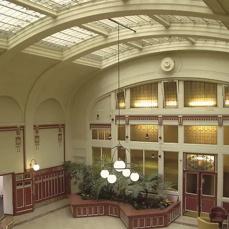 Rho Hotel-2