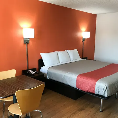 Motel 6-Bryan, Tx - University Area-3