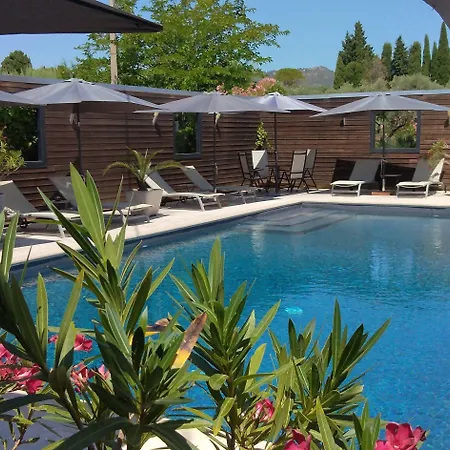 Logis Hôtel Fabian des Baux-3