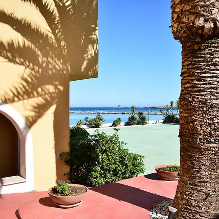 Palm Beach Hotel-2