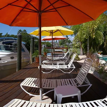 Manatee Bay Inn-3