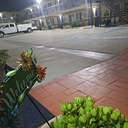 Portofino Inn Burbank-2