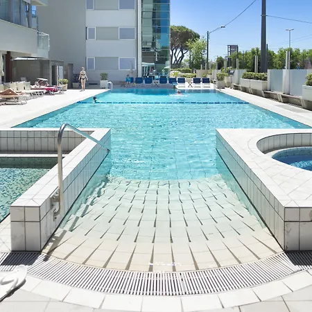 Hotel Ascot & Spa-3