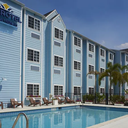 Microtel Inn & Suites By Wyndham Port Charlotte Punta Gorda-2
