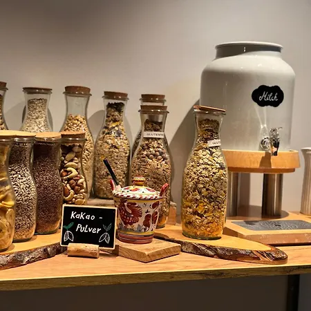 Hotel Landhafen-3