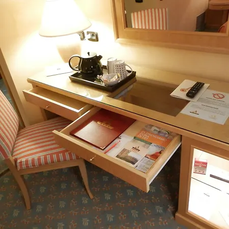 Agora' Palace Hotel-2