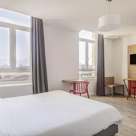 Residhotel Le Central'Gare-3