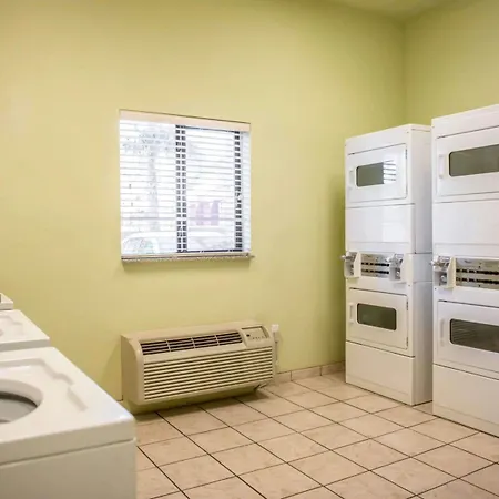 Suburban Studios Near Panama City Beach-2