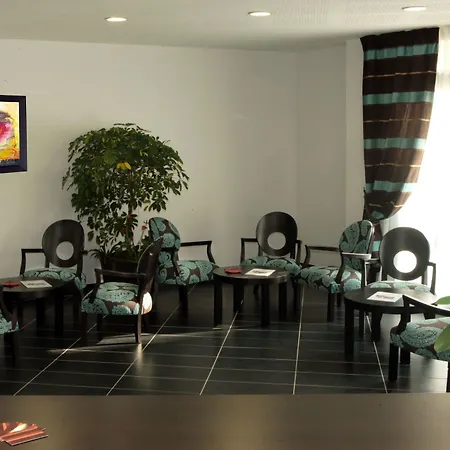 Nemea Appart Hotel Home Suite Nancy Centre-2