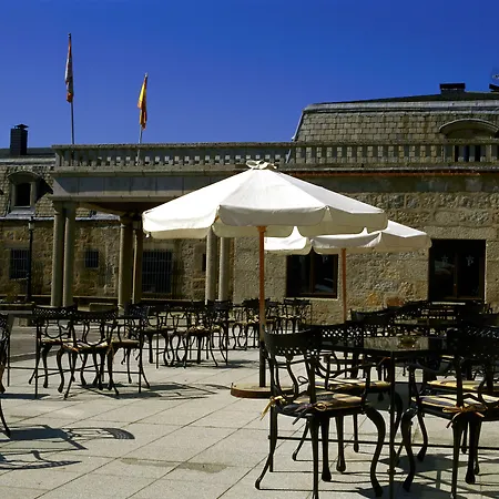 Parador De Gredos-3