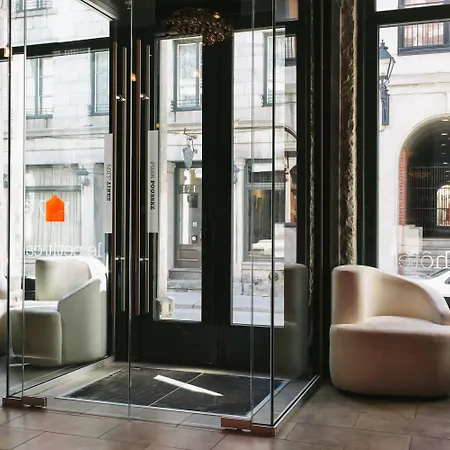 Le Petit Hotel Montreal-3